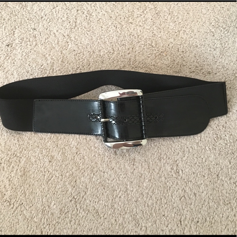 White House Black Market Black Belt M